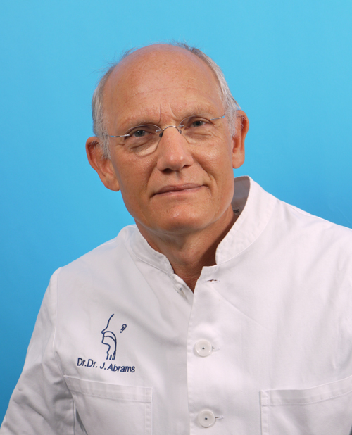 Leitender Arzt: Dr. med. Dr. med. dent. <b>Jürgen Abrams</b> - Dr.Dr.-J.Abrams_web_01