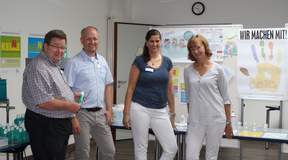 Das Team der Krankenhaushygiene hatte den Aktionstag vorbereitet und beantwortete die vielfältigen Fragen der rund 160 interessierten Teilnehmer.